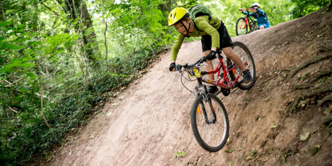 Stage VTT Biker MCF BTwin Stage de vélo VTT Biker avec la MCF de Lille, à BTwin Village, à partir de 7 ans