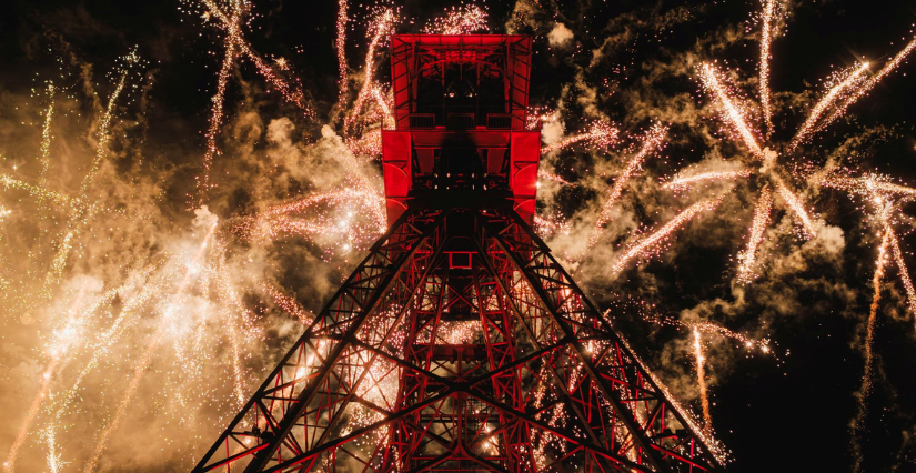 Spectacle visuel et pyrotechnique pour le Festival de la Sainte Barbe à Lievin