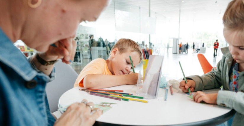 Atelier parents-enfants 3-6 ans au Louvre Lens