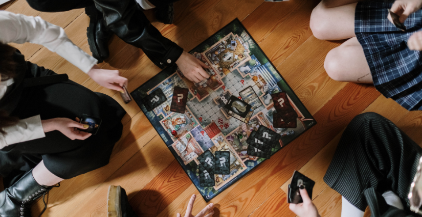 Atelier "Place au cortège !" au Musée de l'Hospice Comtesse de Lille