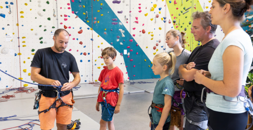 Cours d'escalade en famille à Climb Up Lille